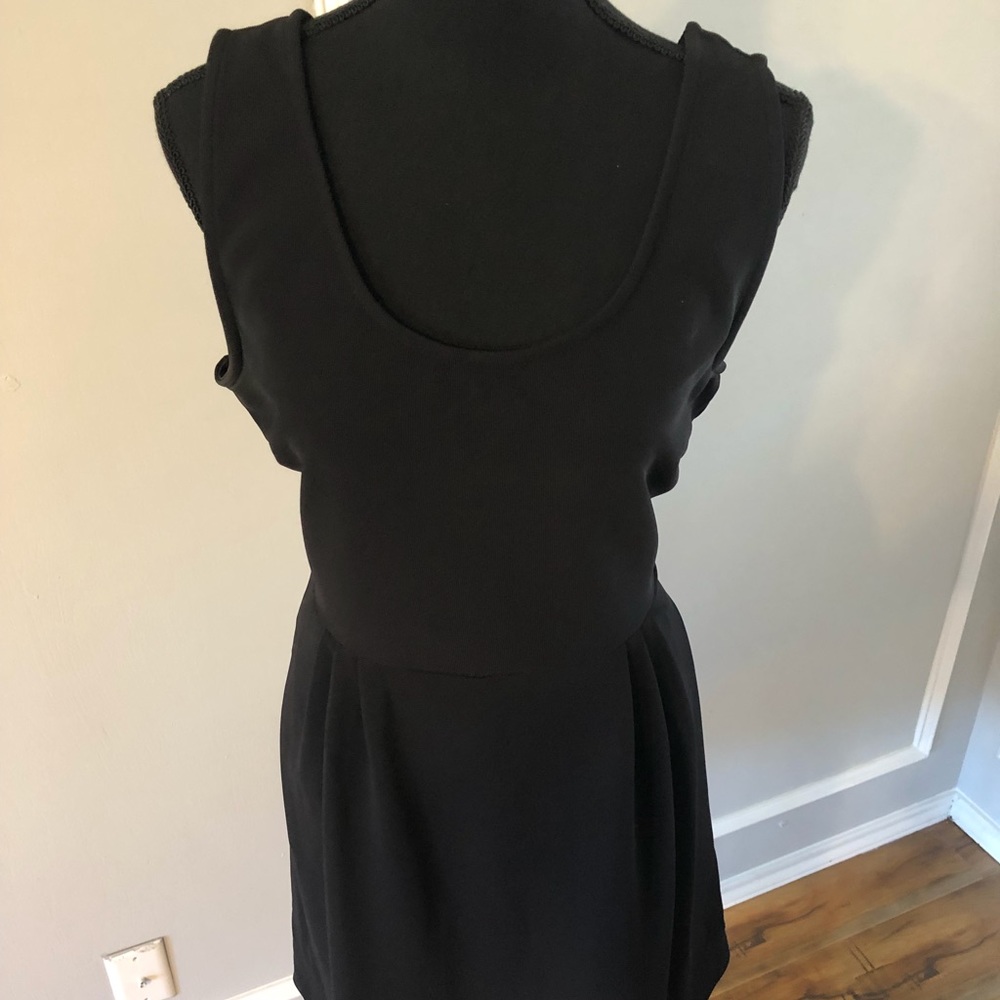 Little black dress with pockets!